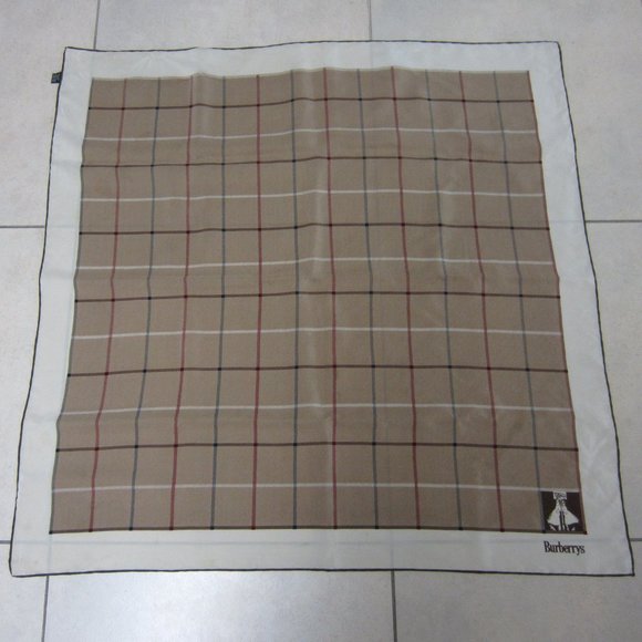 ❤️RARE VINTAGE BURBERRYS NOVA CHECK Window Pane Silk Scarf Italy - Picture 3 of 12